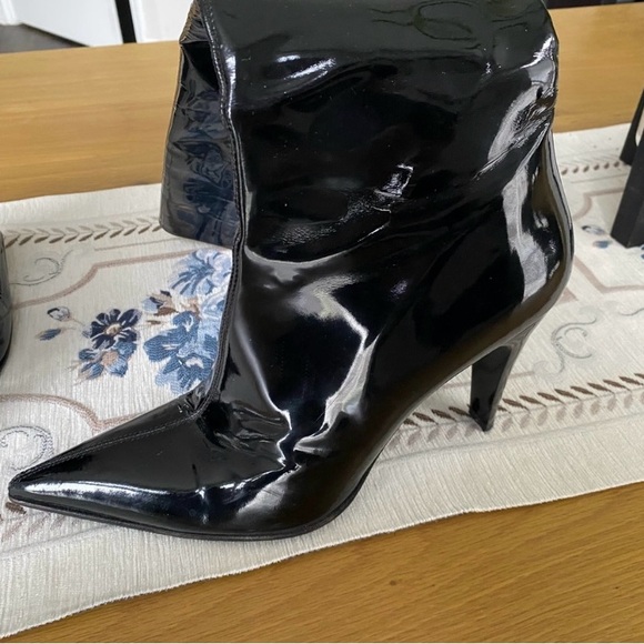 NIB Kemal Tanca Black Patent Leather Knee-High Boots - Size 9.5 - Picture 13 of 16